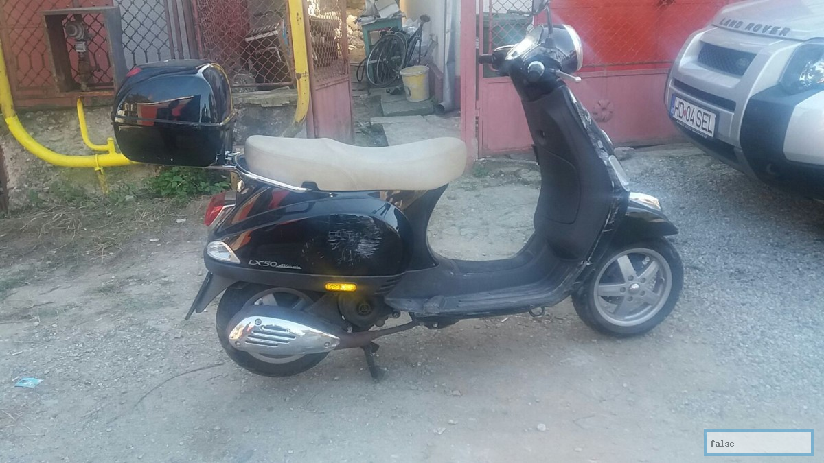Vespa Lx50